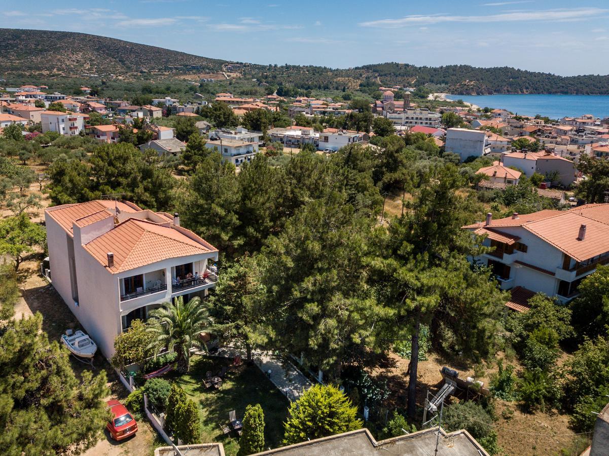 Villa Katerina Potos Exteriör bild
